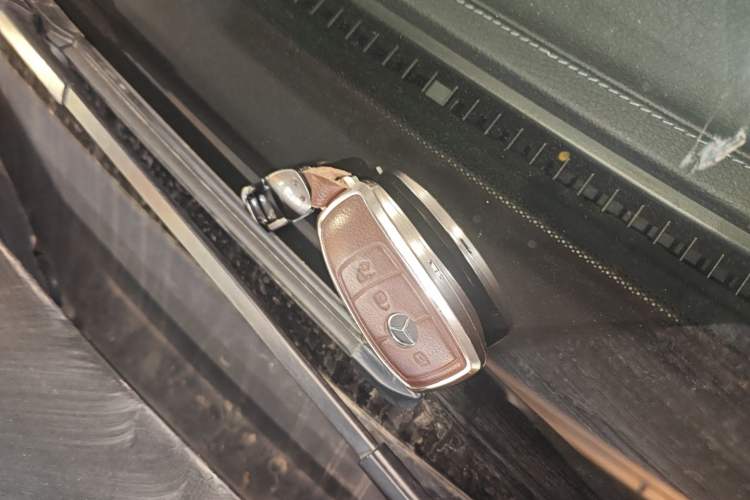 Used Mercedes-Benz GLC 2020 Facelift GLC 300 L 4MATIC Dynamic Edition
