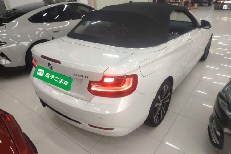 Used BMW 2 Series 2017 220i Convertible Coupe Leading Model
