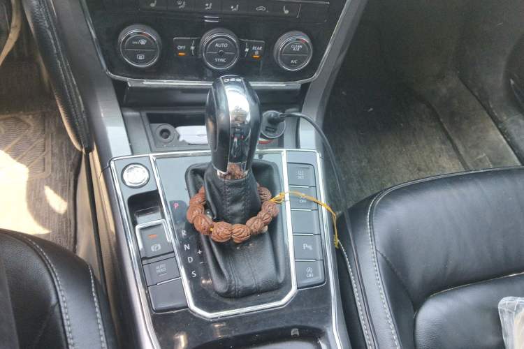 Used Volkswagen Passat 2017 280TSI DSG Luxury Edition
