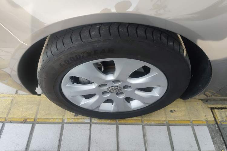 Used Buick Regal 2015 2.0L Leading Fashion Edition
