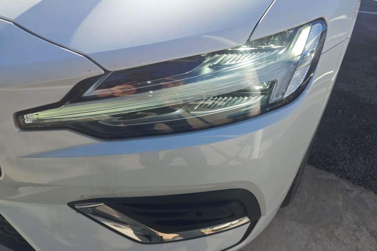 Used Volvo S60 2024 B4 Zhiyuan Luxury Edition