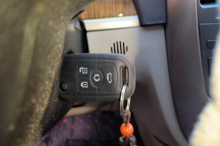 Used Buick Excelle 2015 1.5L Automatic Classic Model Vehicle Key