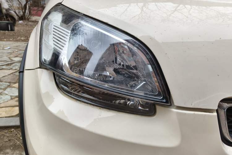 Used Kia Soul 2012 1.6L AT Premium Right Front Headlight