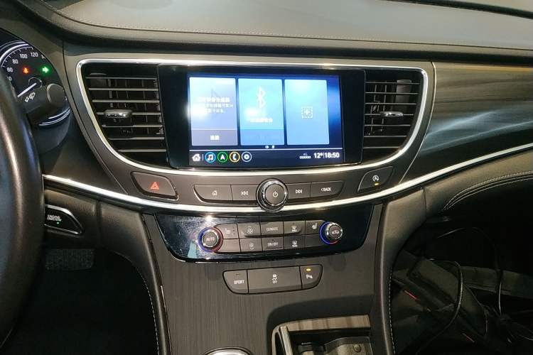 Used Buick LaCrosse 2022 652T Luxury Version
