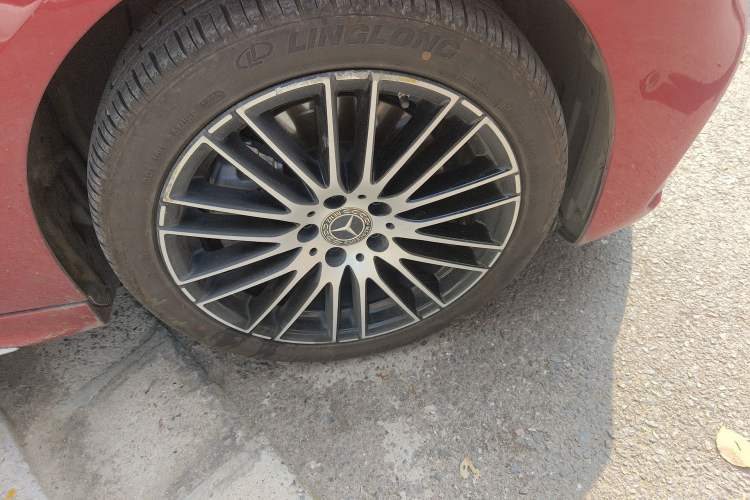 Used Mercedes-Benz C-Class 2022 C 260 L Sport Edition Right Front Wheel Hub