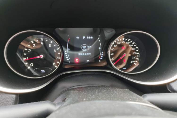 Used Jeep Compass 2020 220T Automatic Leading Edition
