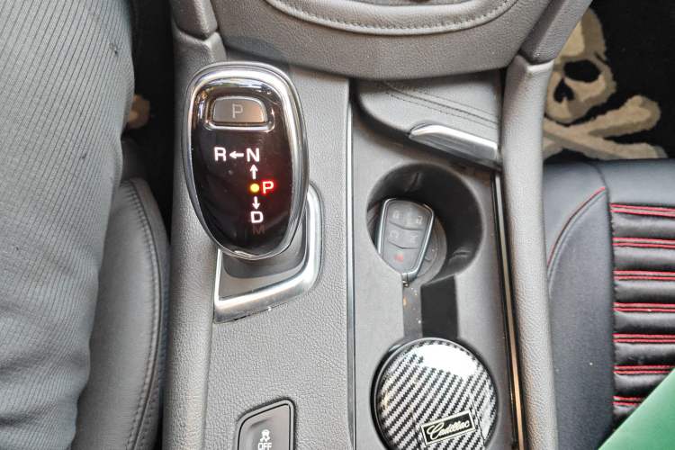 Used Cadillac XT5 2017 Anniversary Edition 25T Luxury Model
