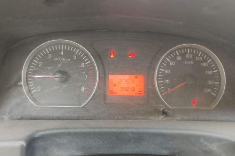 Used FORTHING Lingzhi 2014 M3 1.6L 7-Seater Comfort Model Instrument Cluster