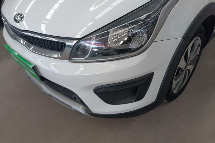 Used Kia KX Cross 2017 1.4L AT GLS