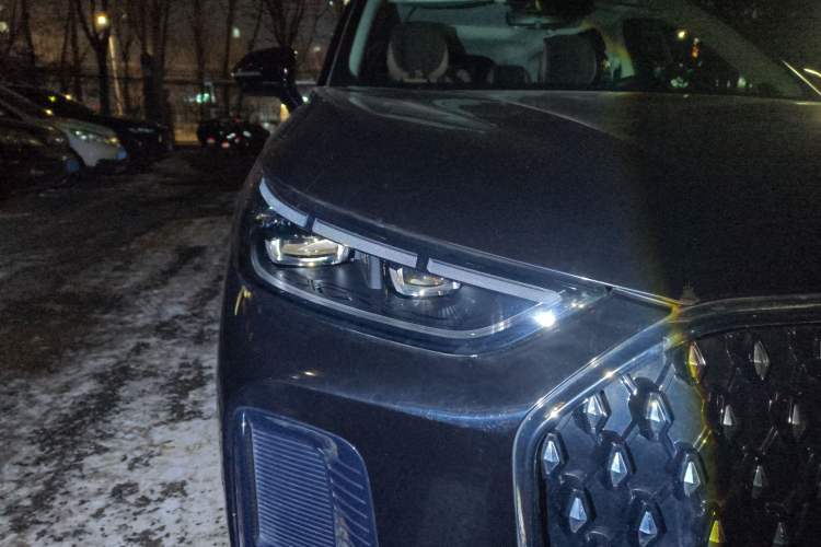 Used Chery Tiggo 8 L 2024 2.0T Two-Wheel Drive Luxury Edition 5 Seats