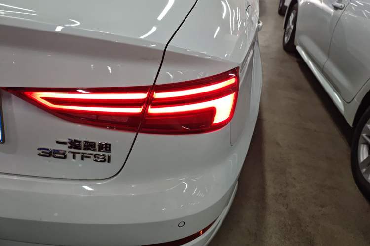 Used Audi A3 2019 Limousine 35 TFSI Fashion Edition China V standard