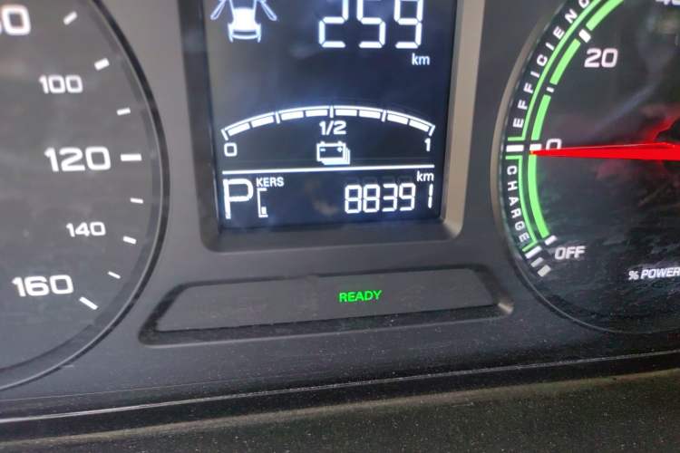 Used Roewe Clever 2021 302 km New Four-Seater Super-Efficient Version