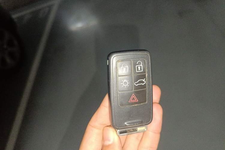 Used Volvo XC60 2012 T5 Zhiya Edition Vehicle Key