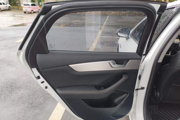 Used BYD Qin Pro 2020 Beyond Edition 1.5TI Automatic Prestige Version
