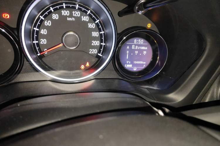 Used Honda XR-V 2015 1.8L VTi CVT Luxury Edition