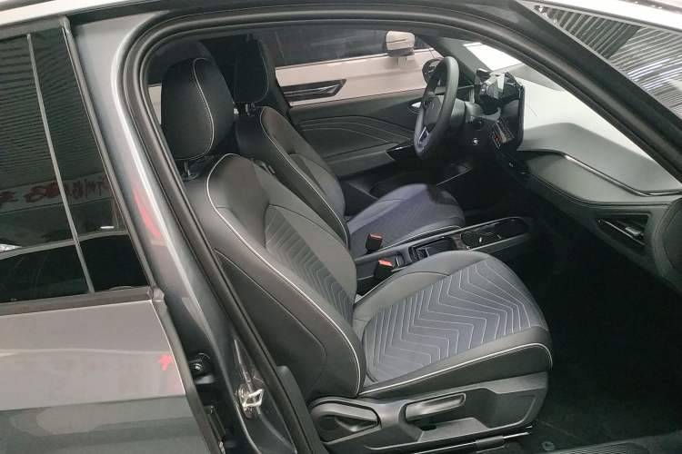Used Volkswagen ID.3 2024 Pure & Smart Edition Right Front Seat