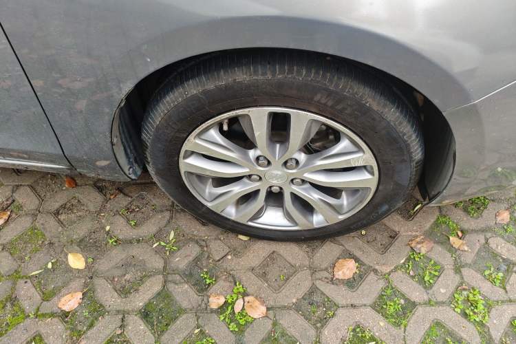 Used Buick GT 2018 18T Automatic Elite Model