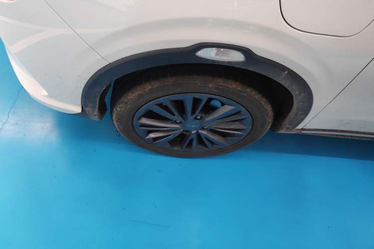 Used NETA V 2022 Chao 400 Lite Left Front Wheel Hub