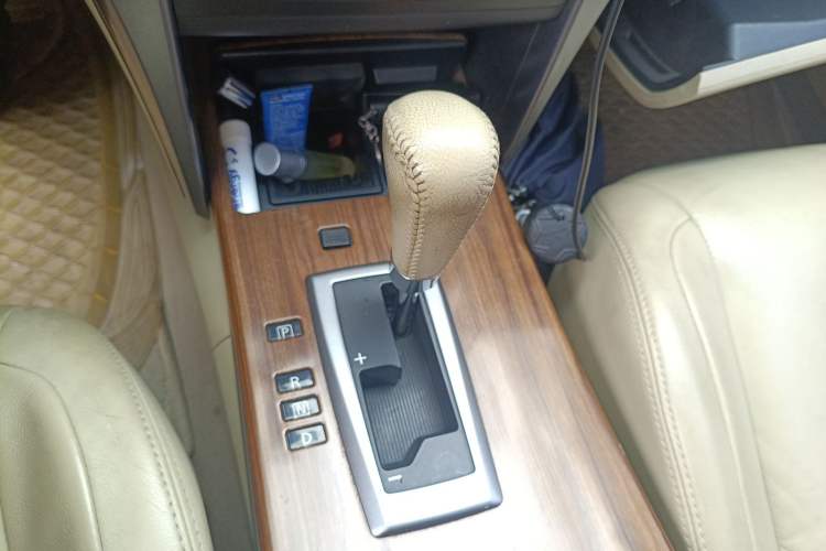 Used Nissan Teana 2011 2.5L XL Glory Edition Gear Lever