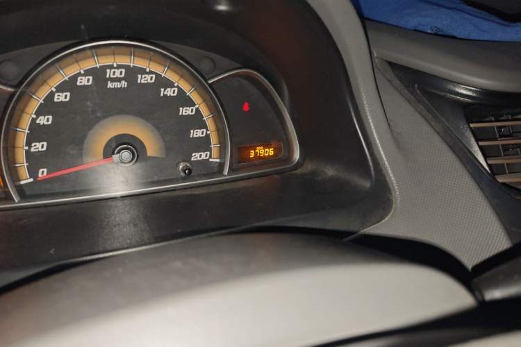 Used Chevrolet Sail 2013 Sedan 1.2L Manual Warm Edition