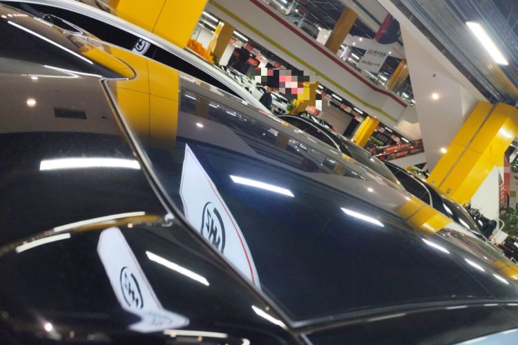 Used Nio ET5T 2023 75 kWh Touring