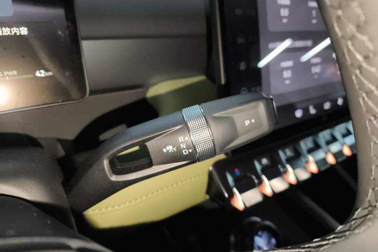 Used Brave warrior M817 2025 Model, Hero