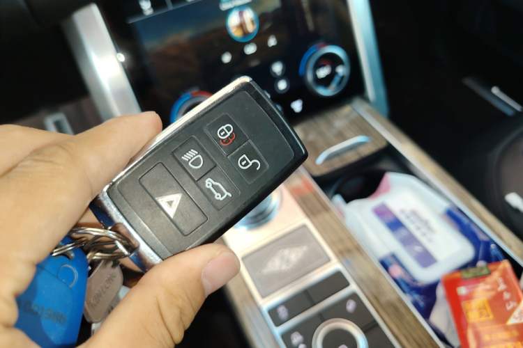 Used Land Rover Range 2019 3.0 SC V6 Long-wheelbase Version Vehicle Key