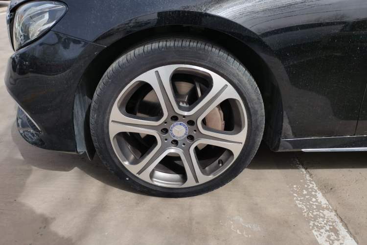 Used Mercedes-Benz E-Class 2016 E 300 L Sport Luxury Model