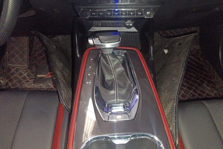 Used Oshan X5 2021 Revised Version 1.5T DCT Luxury Edition
