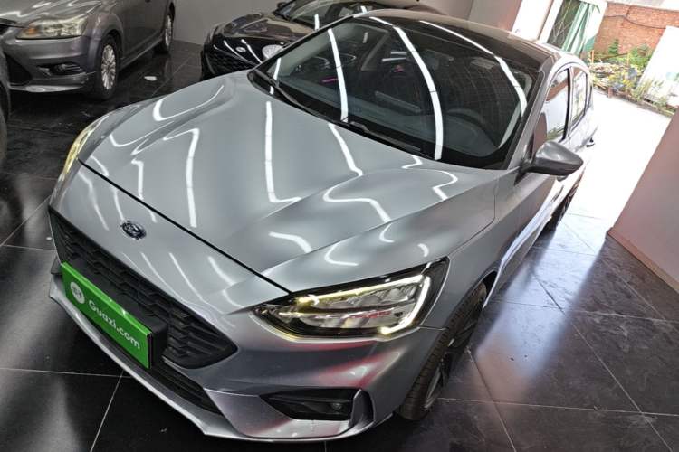Used Ford Focus 2021 Hatchback EcoBoost 180 Automatic Titanium Edition Guazi used car, China used car export, Used car for sale, Used cars, Cheapest cars for sale