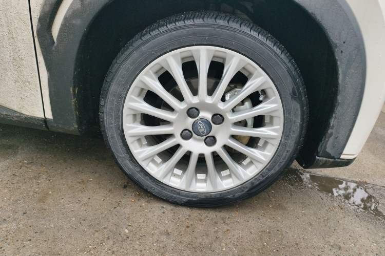 Used BYD Seagull 2023 Flying Edition Right Front Wheel Hub