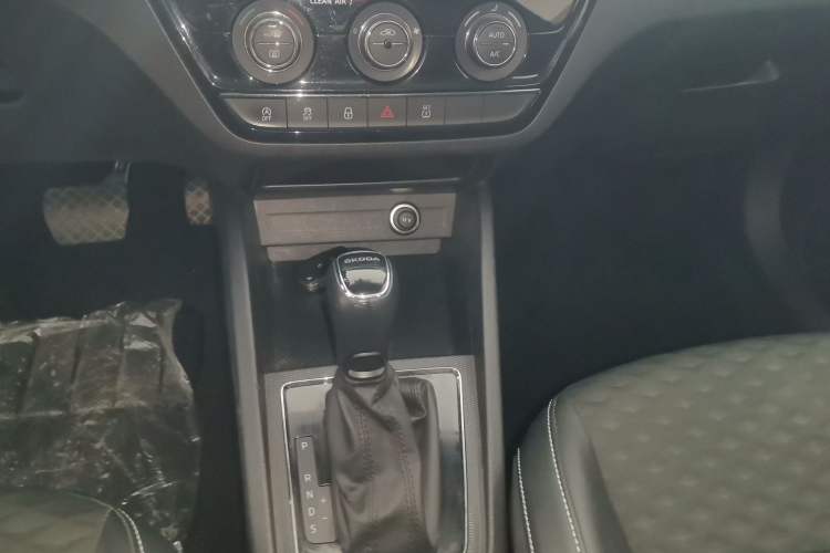 Used Skoda Kamiq 2018 1.5L Automatic Comfort Edition China VI Standard
