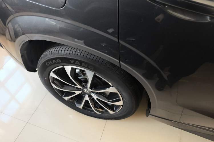 Used CHANGAN UNI-Z New Energy 2024 Blue Whale Smart Electric iDD 125km Beyond Edition
