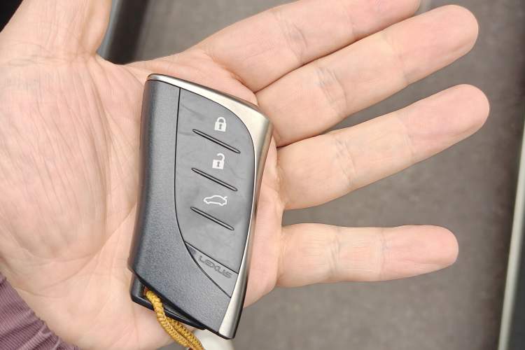 Used Lexus ES 2020 200 Excellence Edition