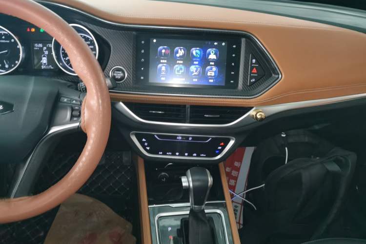 Used Zotye T300 2017 1.5T CVT Luxury Model