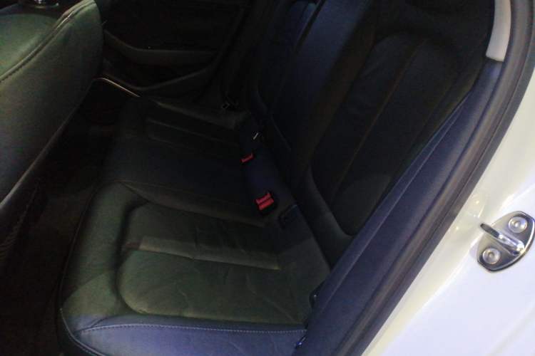 Used Audi A3 2015 Limousine 40 TFSI Automatic Luxury Model