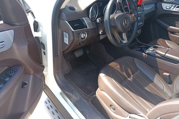 Used Mercedes-Benz GLE 2016 GLE 320 4MATIC Dynamic Edition Driver Seat