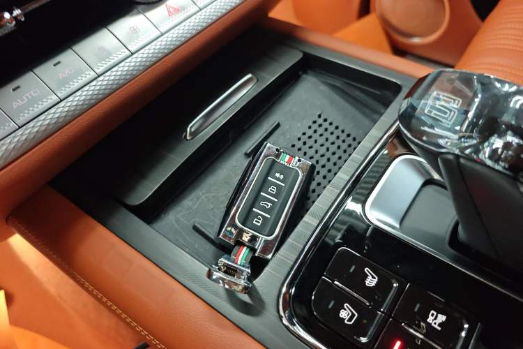 Used Tank 500 2022 3.0T High-End Custom Edition 5 Seats