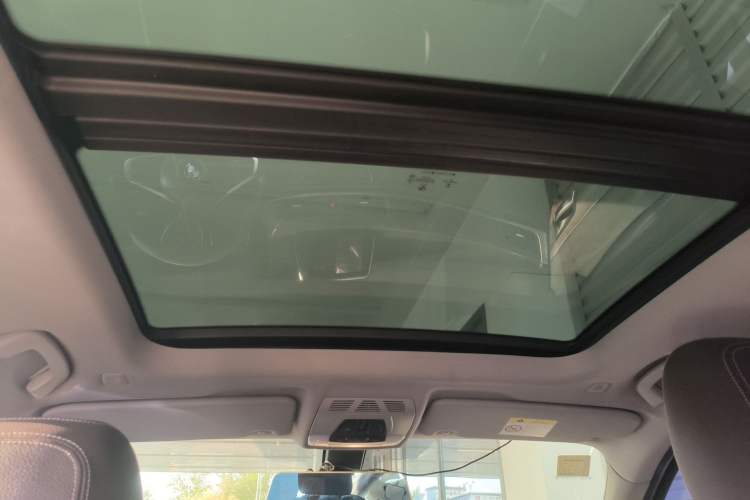 Used BMW X1 2018 sDrive18Li Luxury Model Headliner