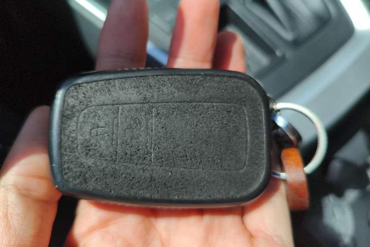 Used Toyota RAV4 2021 2.0L CVT Two-Wheel Drive Fashion PLUS Edition