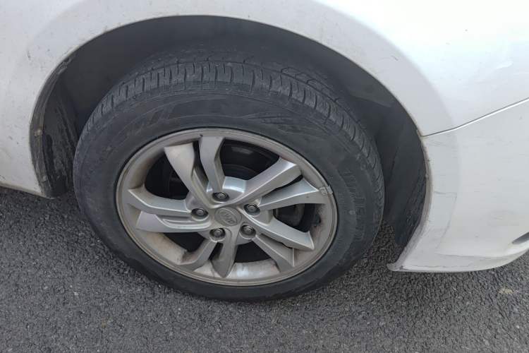 Used BYD Surui 2014 1.5L Manual Luxury Model