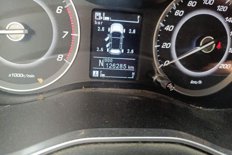 Used Baojun 560 2017 Rhythmic Edition 1.8L iAMT Prestige Model