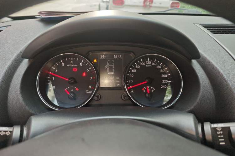 Used Nissan Qashqai 2011 2.0 XL Fire CVT 2WD Instrument Cluster