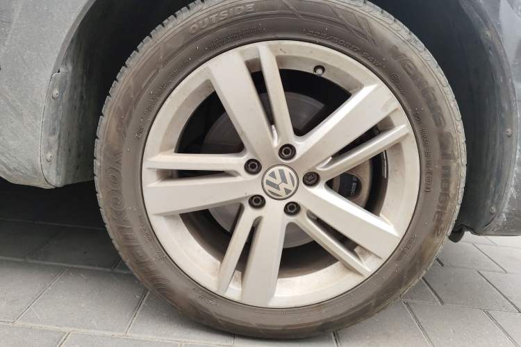 Used Volkswagen Sharan 2016 380TSI Comfort Edition 7-Seater
