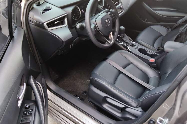 Used Toyota Corolla 2021 1.2T S-CVT Elite Edition Driver Seat
