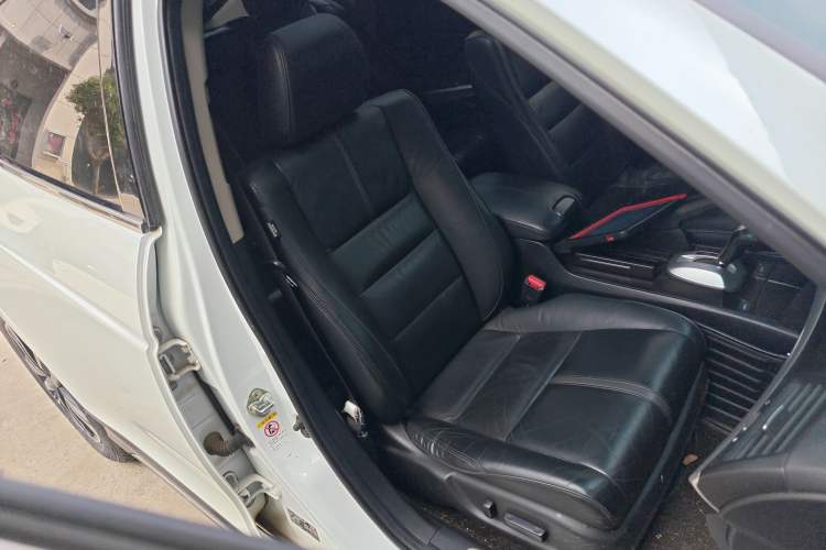 Used Honda Crosstour 2014 2.4L Luxury Edition