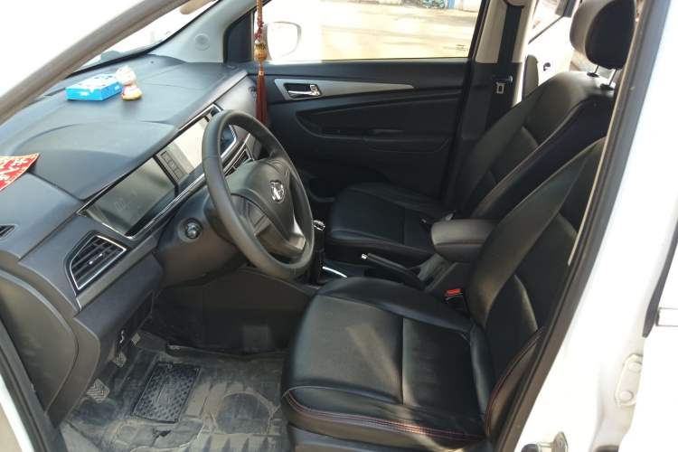 Used CHANGAN KAICHENG Oushang A600 2017 1.5L Manual Standard Edition Left Front Seat