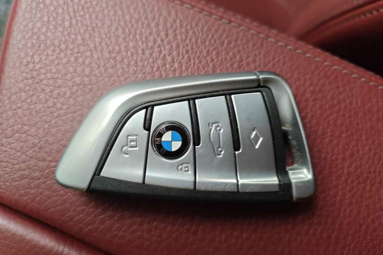 Used BMW 5 Series 2020 530Li Luxury Edition M Sport Package