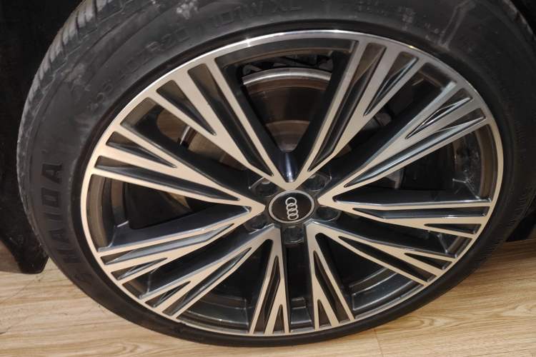 Used Audi A6L 2021 40 TFSI Luxury Dynamic Edition Exterior 5