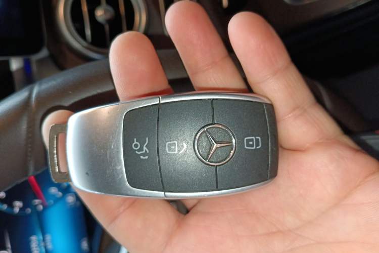 Used Mercedes-Benz GLC 2020 Facelifted GLC 300 L 4MATIC AMG-Line Interior 1